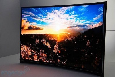 Samsung_Curved_OLED_HDTV_55_inch_02.JPG